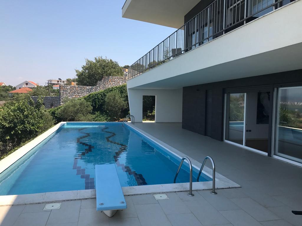Modern Swimming-Pool Villa Shkoder Luaran gambar